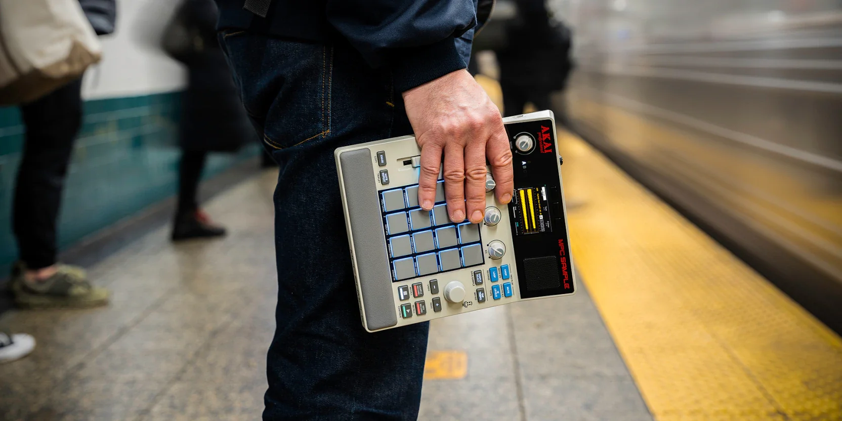 Akai MPC Sample 6